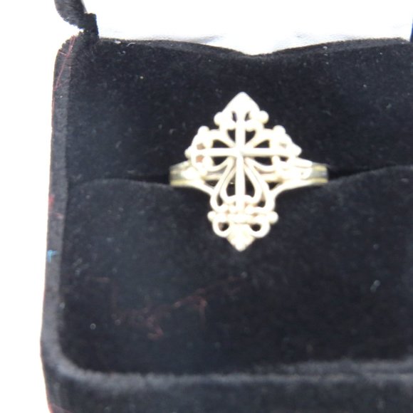 Filigree Cross Ring - 925 Silver . Size 6 - Picture 1 of 7